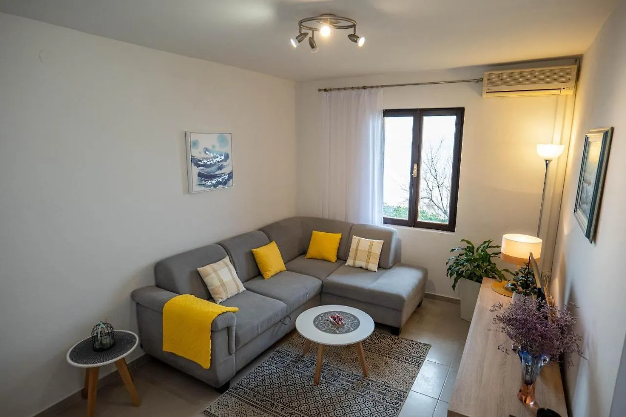 Apartments Desa - Only For Families Pag Town Croácia