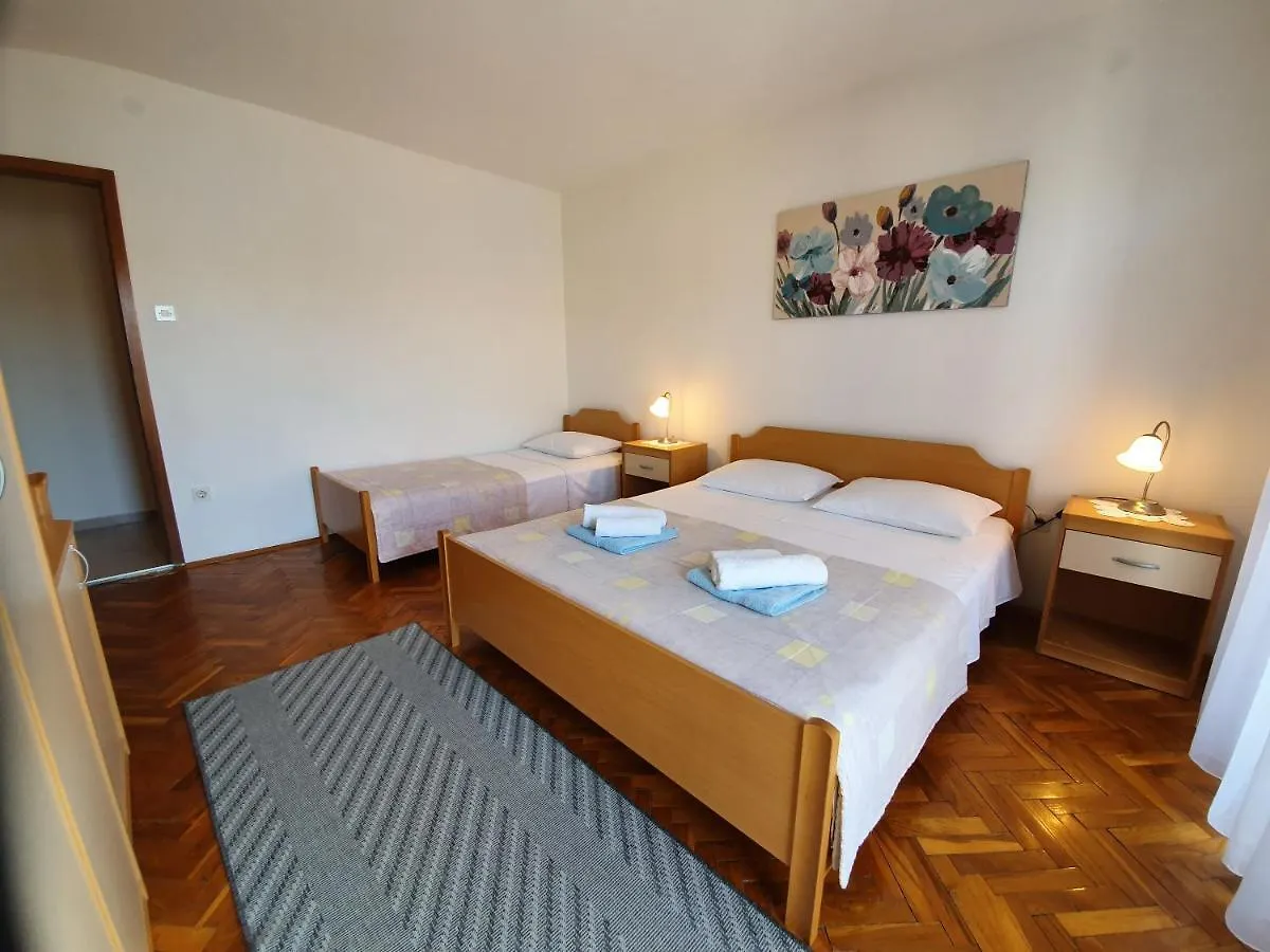 Apartments Desa - Only For Families Pag Town 0*,  Croácia