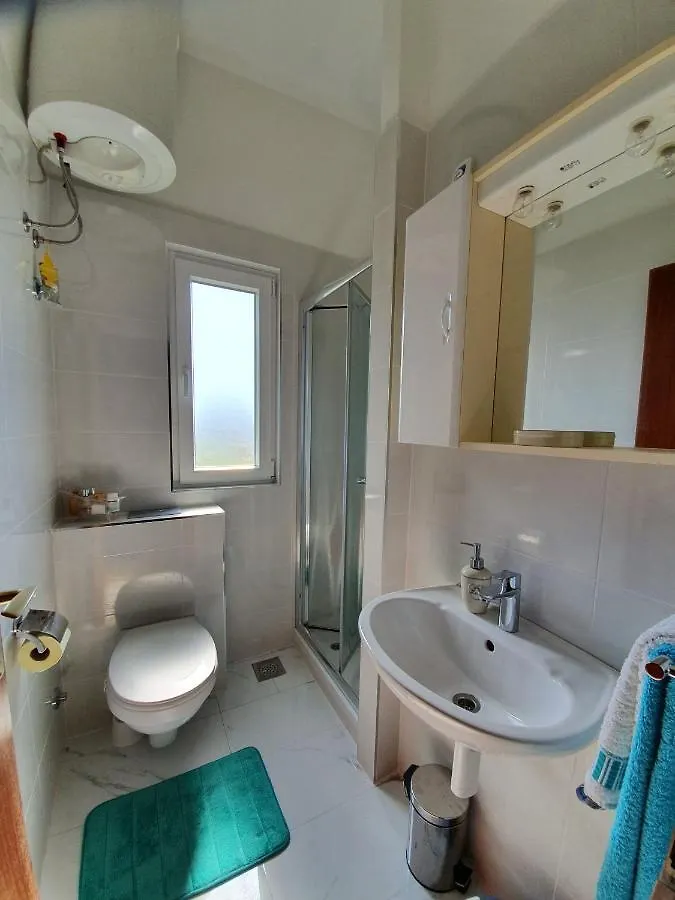 Apartments Desa - Only For Families Паг